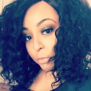 Meet your Posher, Renate'